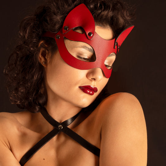 Classic Leather Cat Mask